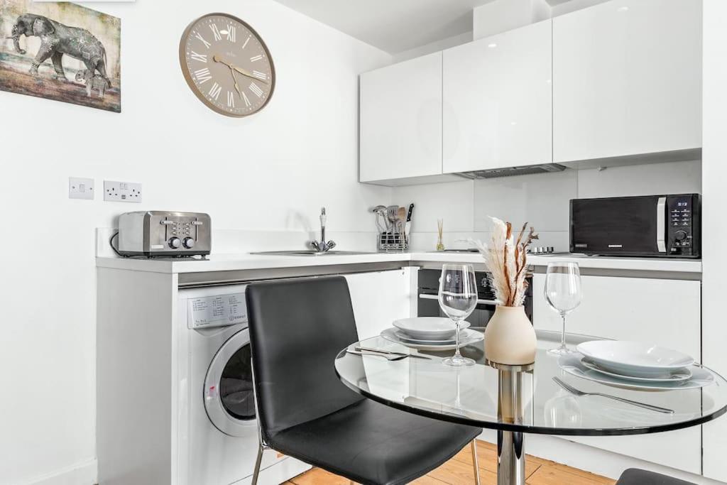 Spacious And Delightful Sleep 5 Piccadilly Vrc Λονδίνο Εξωτερικό φωτογραφία